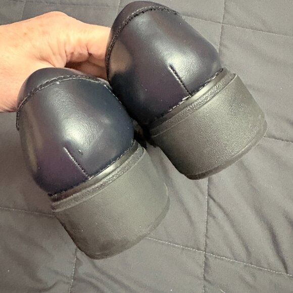 Clarks Collection Leather Loafers "Sharon Pace" - Size: 7.5 - NIB - Picture 10 of 16